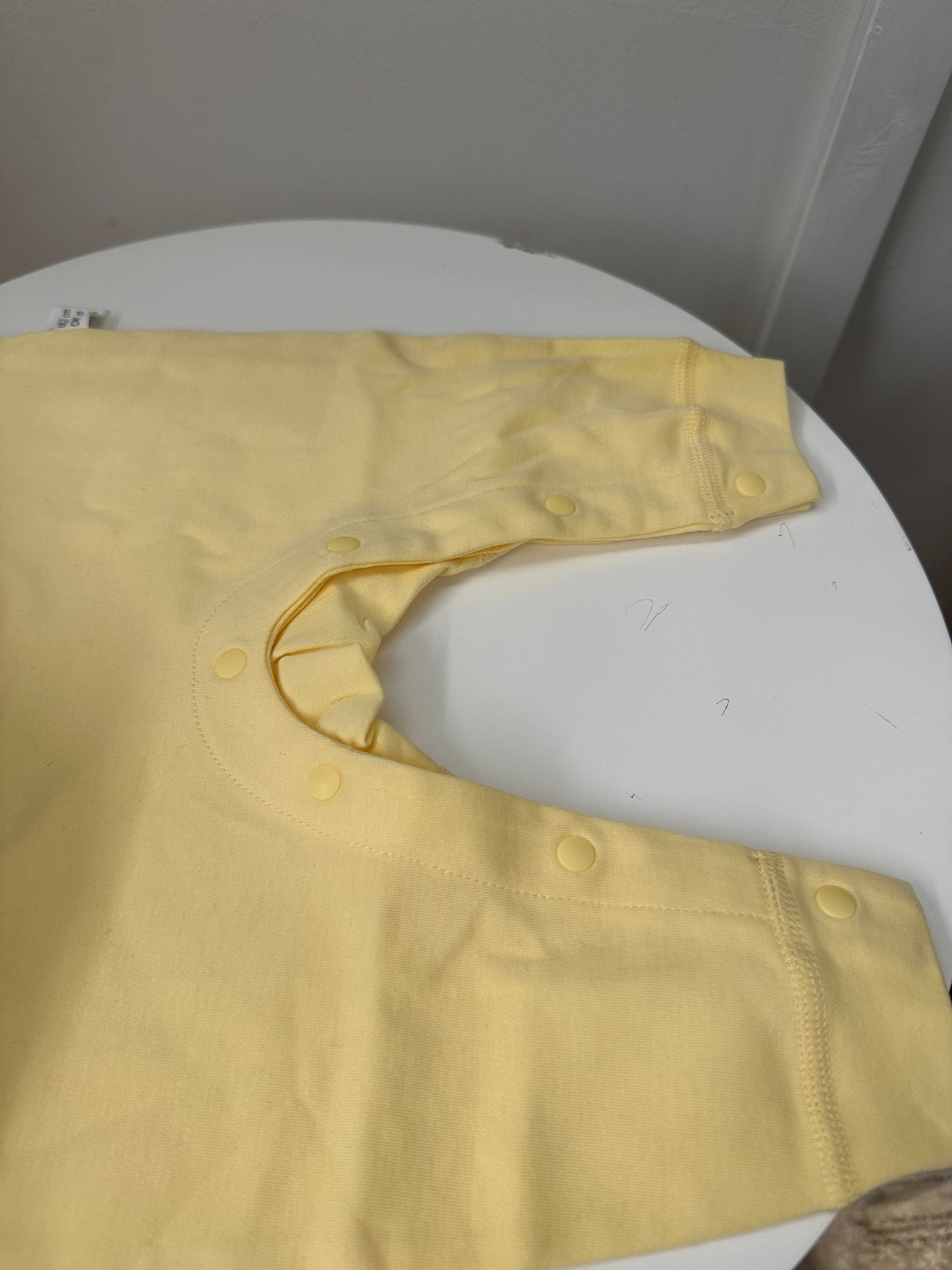 Tutina yellow