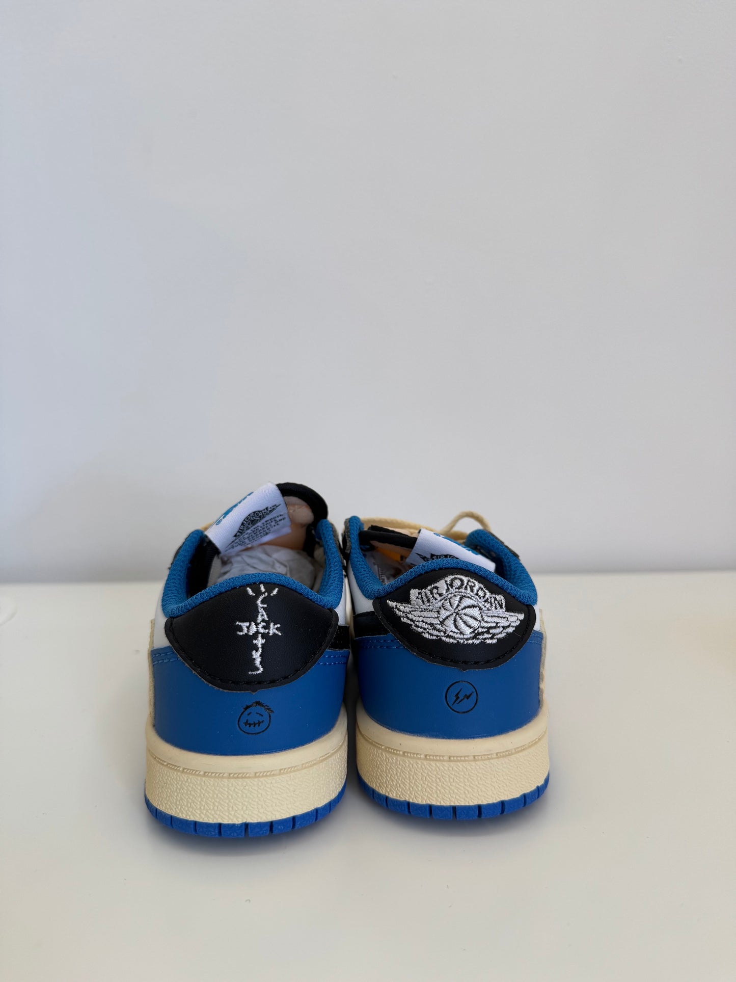 Scarpe travis blu