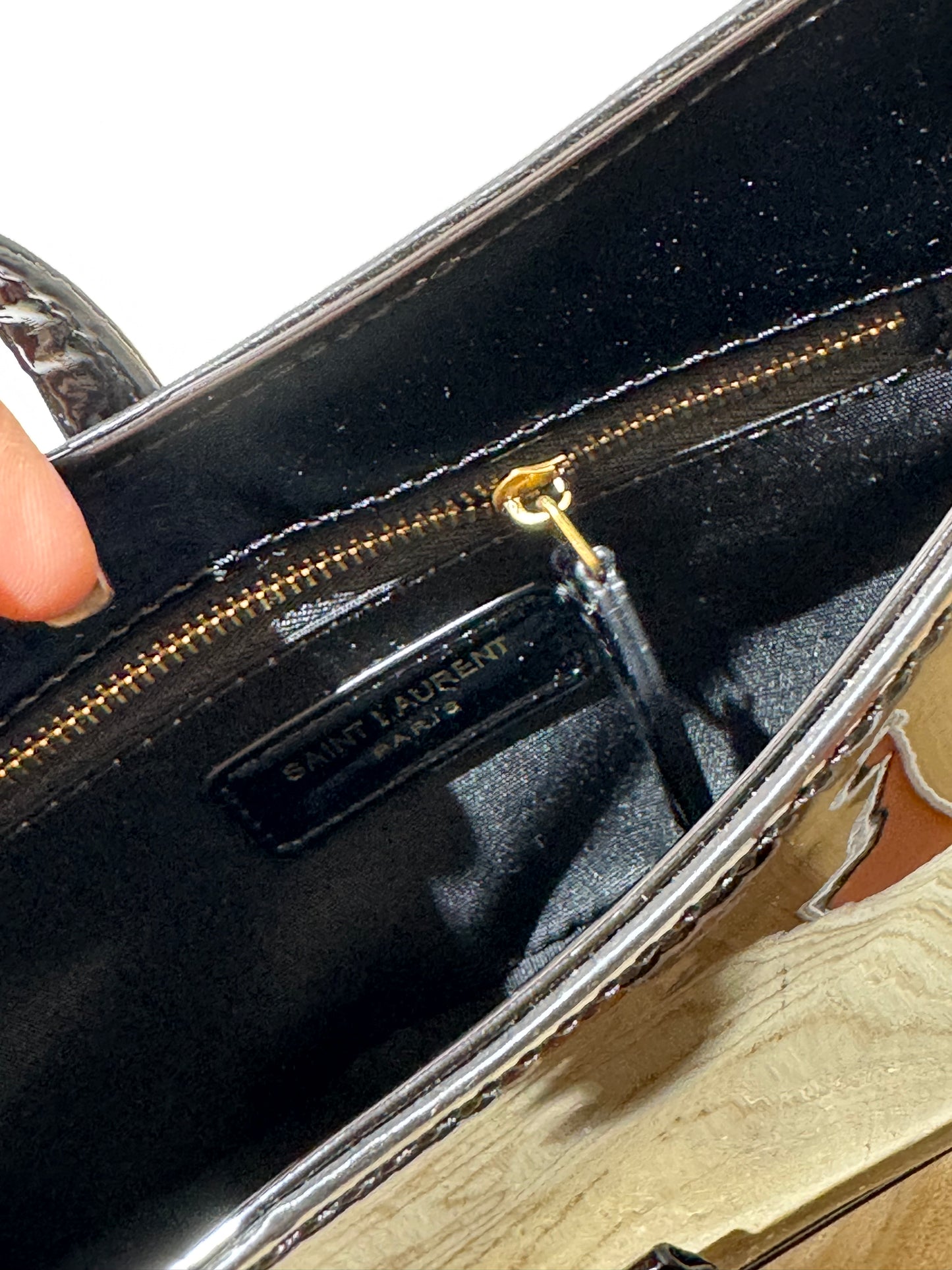 Borsa vernice