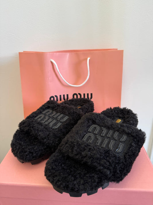 Ciabby teddy black