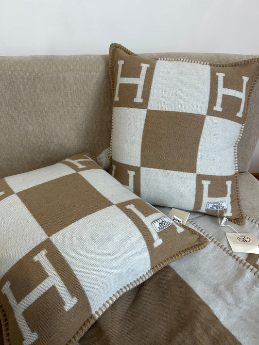 Coppia cuscini beige 40x44