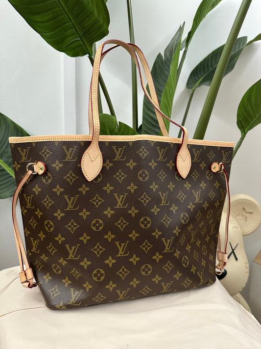 Neverfull Monogram