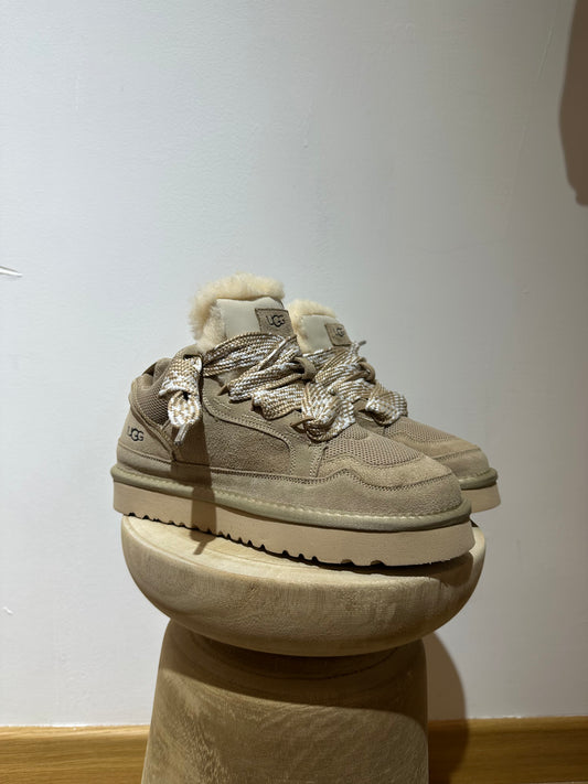 Sneakers ug